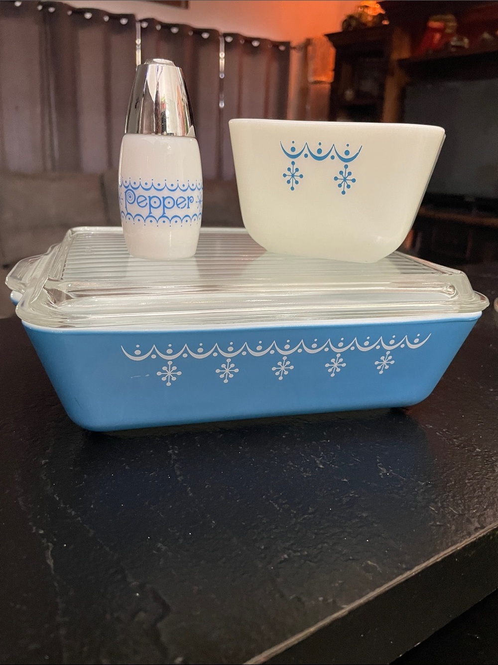 Pyrex Blue Garland/Snowflake Rec. Fridge W/Lid, Sm Fridge-no lid & Pepper Shaker